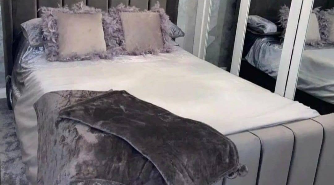 Spears Strip 2 Spears Strip 2